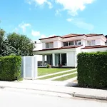 Villa Najla